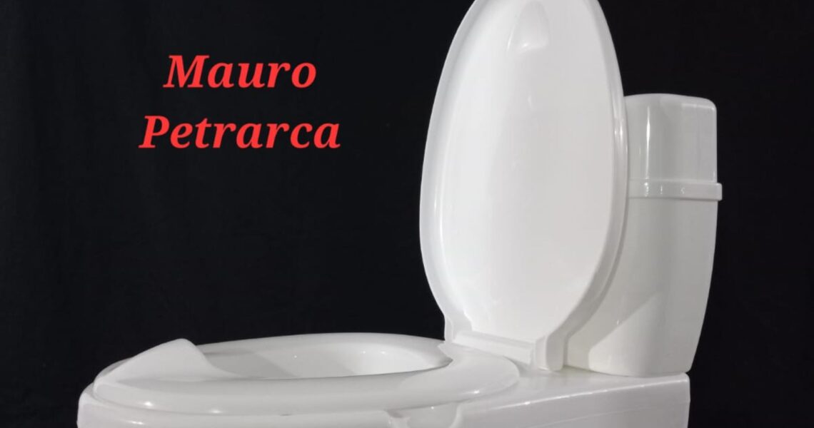 Mauro Petrarca e lo sciacquone che suona: il singolo più strano dell’anno