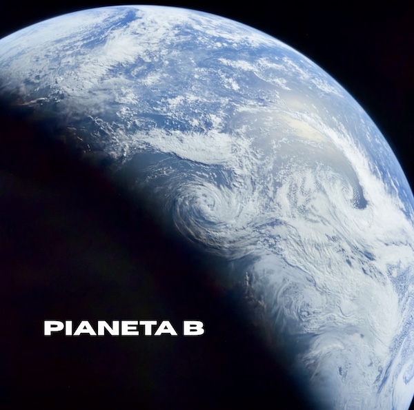 Tra pioppi e memoria, Izine racconta “Pianeta B” nei luoghi della sua infanzia