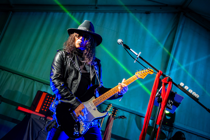 Tra rock e autoironia, Roby Cantafio firma una canzone sulla resilienza quotidiana